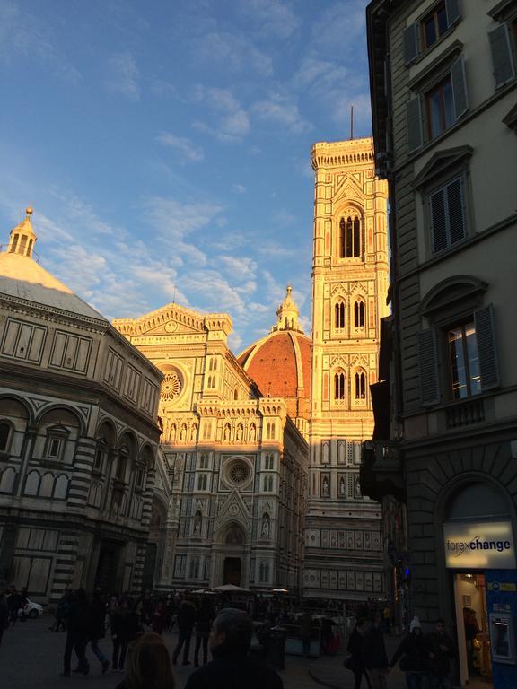 Отель Tourist House Duomo Флоренция Экстерьер фото